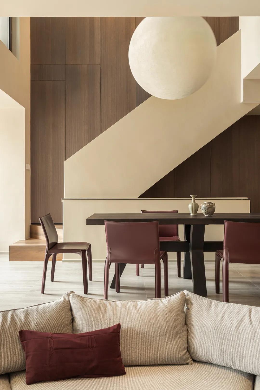 现代北欧风格室内家装案例效果图-餐厅 现代北欧风格室内家装案例效果图-餐厅