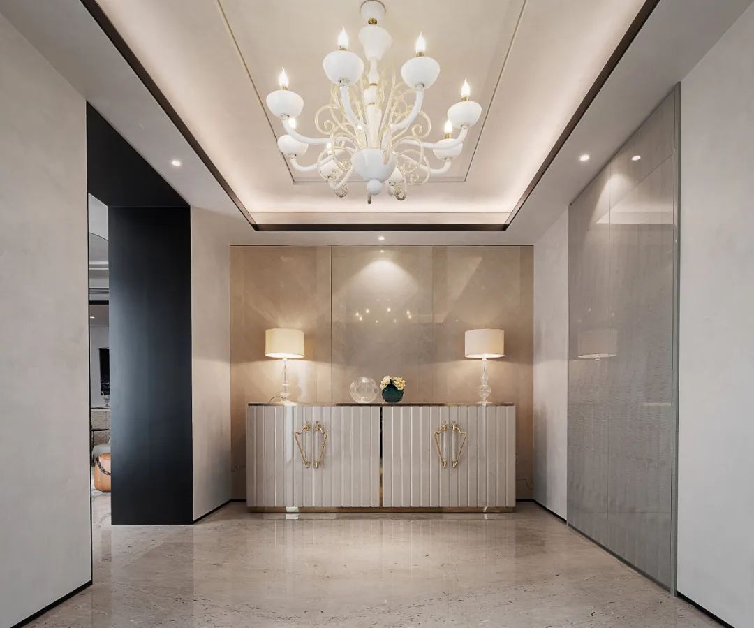 简欧风格家装设计别墅装修效果图-玄关 简欧风格家装设计别墅装修效果图-玄关